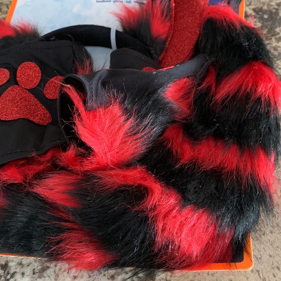 Two Fury Costume Kit 14 each - Picture 5 of 6